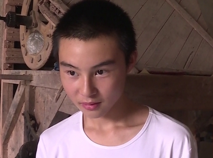 寻情记 十四岁少年晃动的求学路