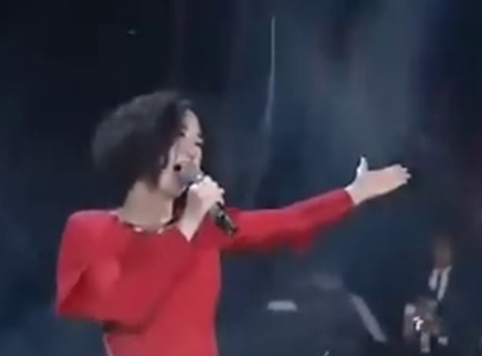 娱乐无极限 《我是歌手》艺人对垒