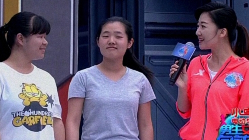 男生女生向前冲 第九季 妹子深情演唱！小幸运！