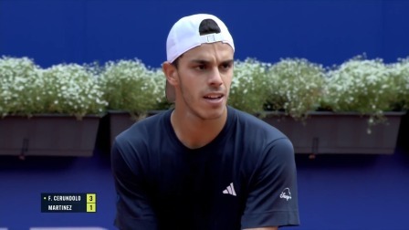 【全场回放】塞伦多洛1-2马丁内斯 2024ATP500汉堡站 男单1/4决赛