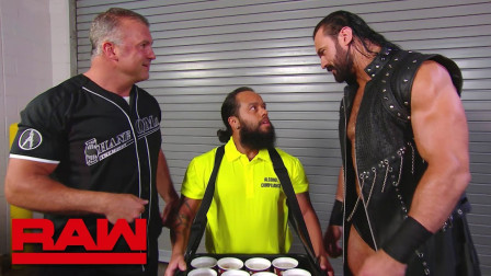 WWE RAW 2019 【RAW 07/08】谢恩给罗门伦斯挖坑，出5000美元聘请保洁员客串摔跤手