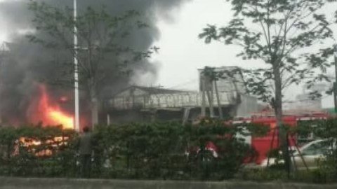 小强热线 小强热线20140307