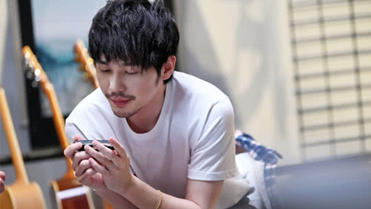 【白宇琪仔专场】第5期：白宇唱歌调皮“跑调”