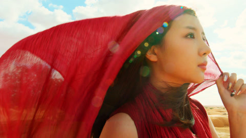 刘美麟踏入神秘撒哈拉 吟唱动听橄榄树