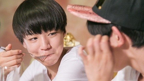 TFBOYS偶像手记 三小只上演分床大战 变身大魔术师