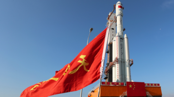 中国第一艘货运飞船"天舟一号"发射成功