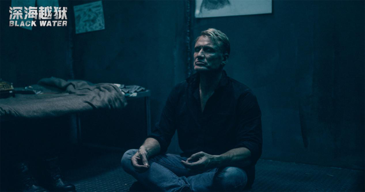 影视 正文 博雅堡垒,这座监狱位于法国西海岸,是一座移动的海上监狱.