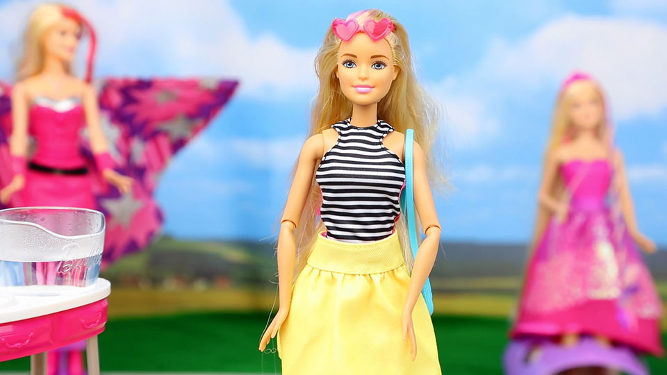 韩国超人气娃娃,会说话喂饭洗衣剪头发上厕所!芭比娃娃玩具