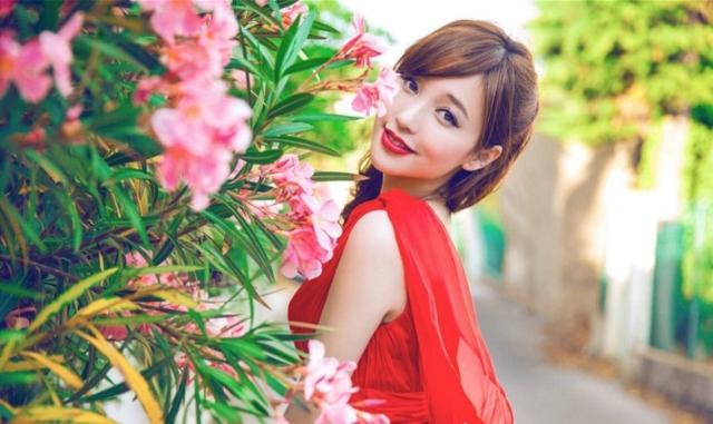 金莎(kym),1983年3月14日出生于上海市,中国内地女歌手,演员.