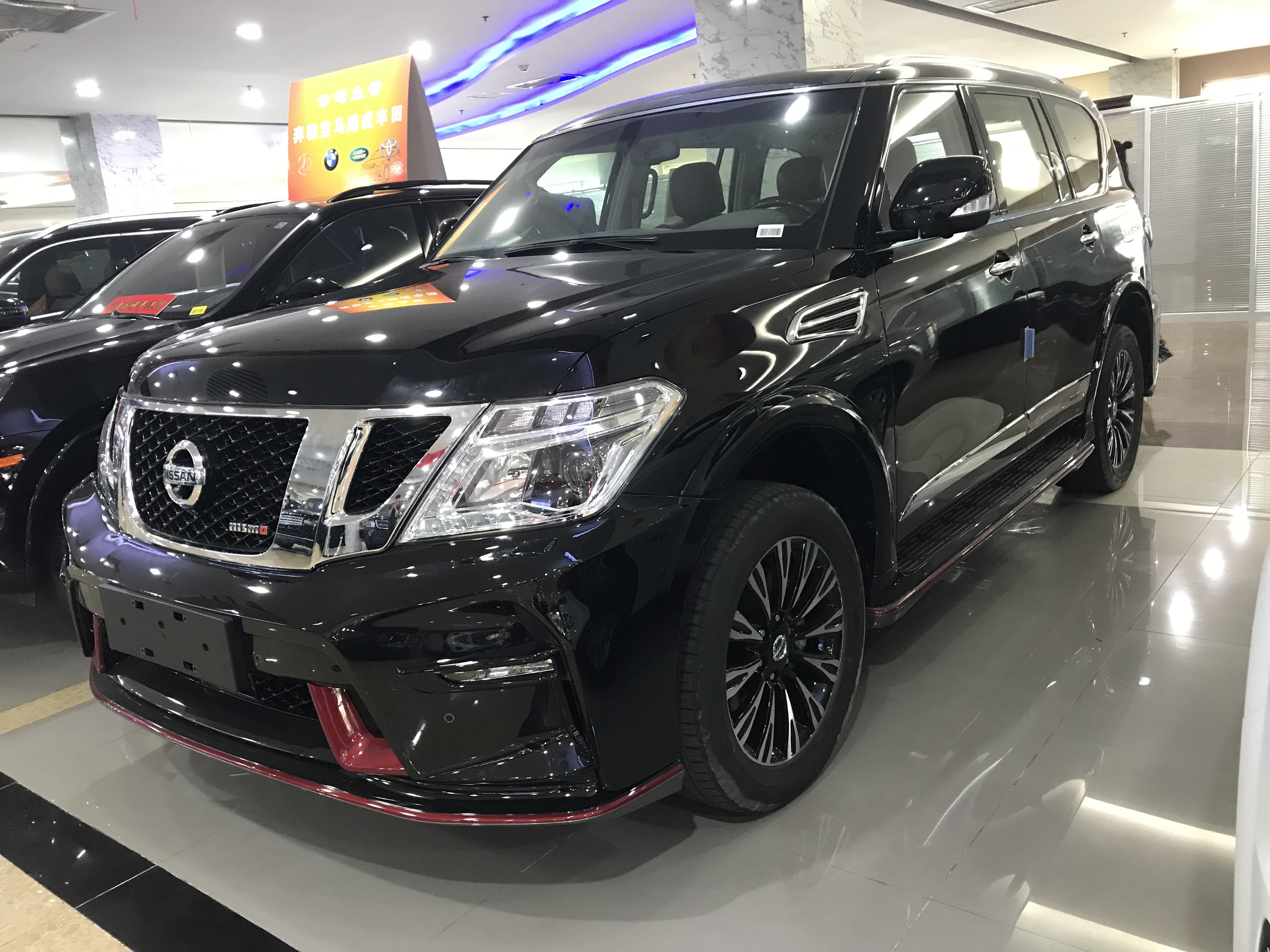 17款日产途乐4.0 改装现车实拍最低价全国销售