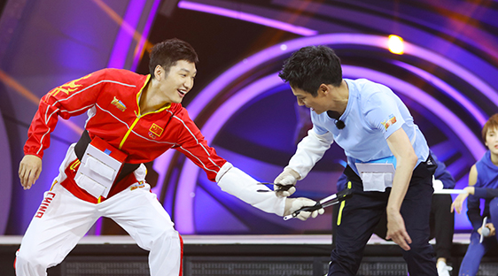 仲满雷声亮相《来吧冠军2》杀伤力十足  王嘉尔高圣远实力较量