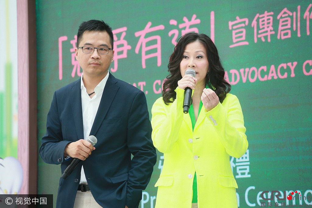 tvb花旦陈慧珊黄西装现身 消瘦变老认不出