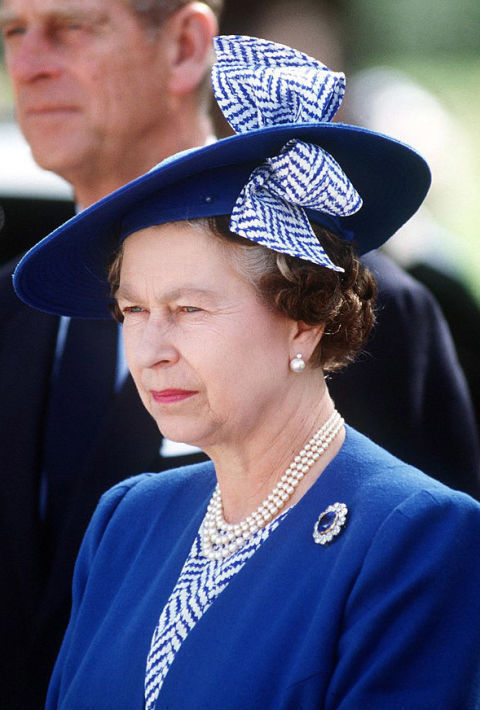 英国女王的时尚秘笈居然是帽子?然而我们学不起