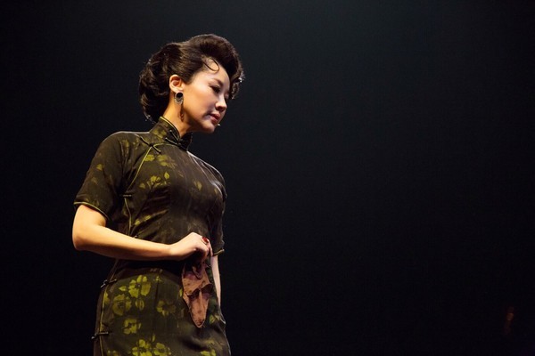 明星 正文 戏里,是顾香兰;戏外,还是"顾香兰" 大抵打从我们知道《如梦