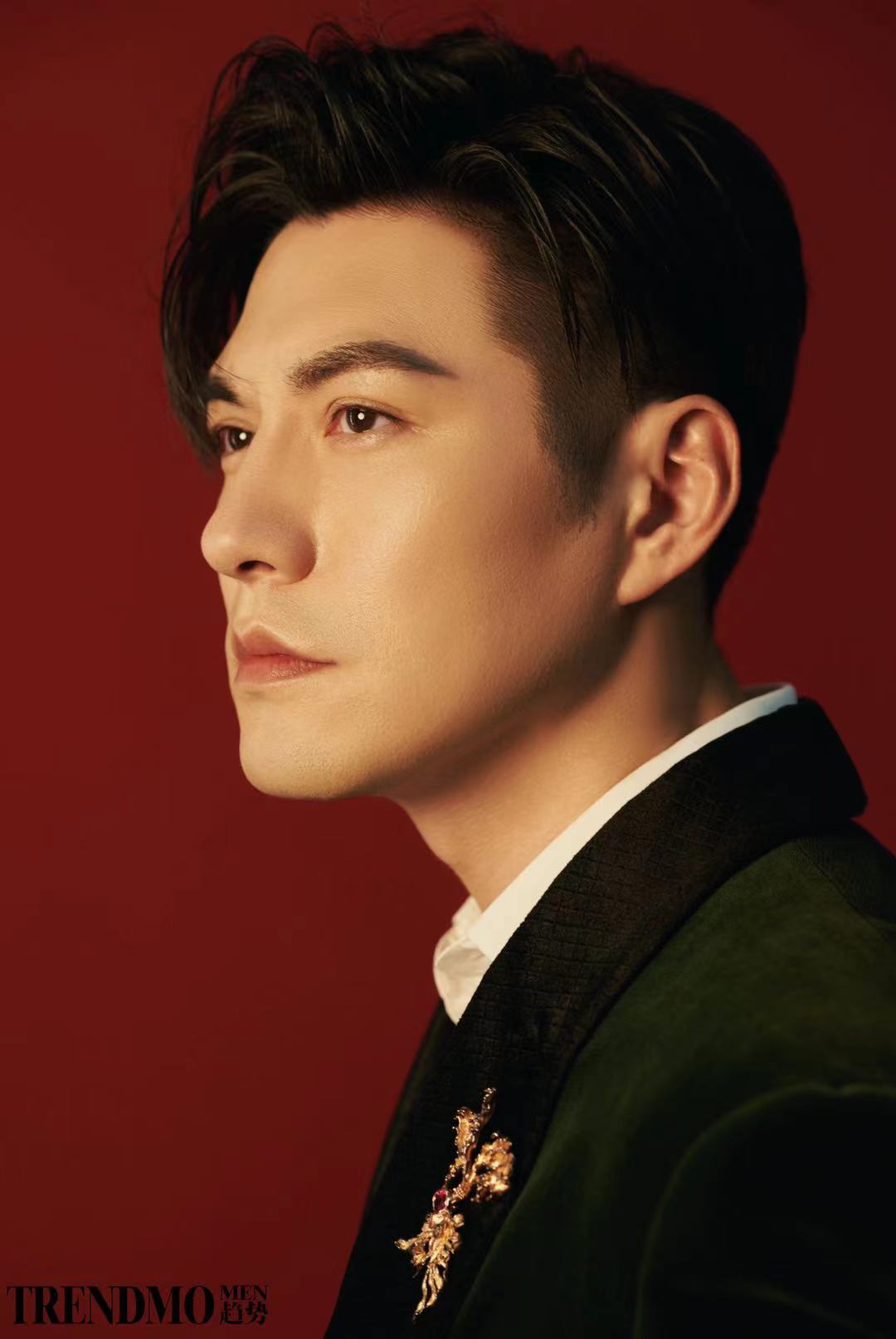 521心动狙击!严屹宽登杂志封面演绎国风大片再现侧颜杀 -- 眼界,放眼世界
