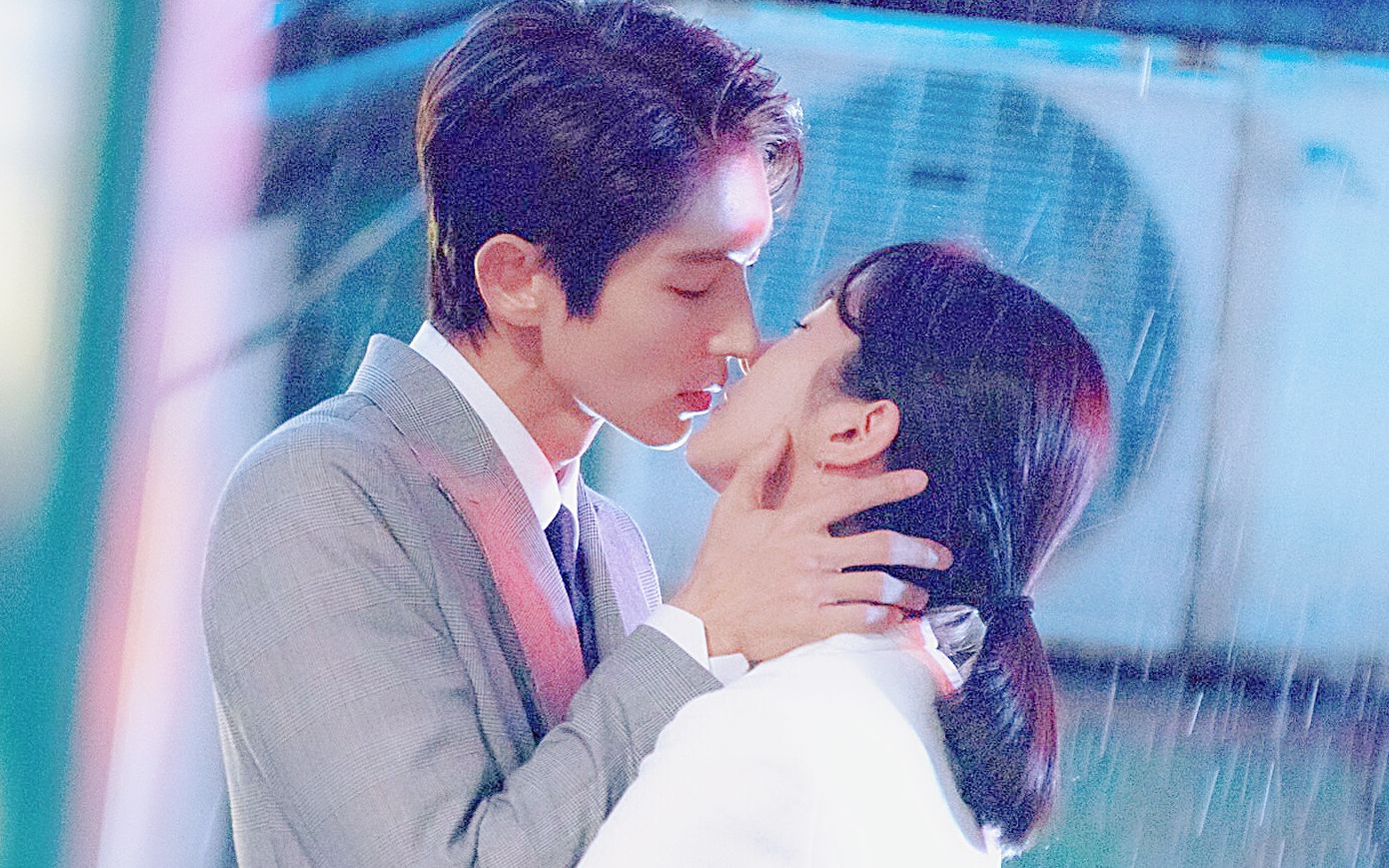 无法律师|武 法律师】『李准基x徐睿知』『吻戏粉红混剪』