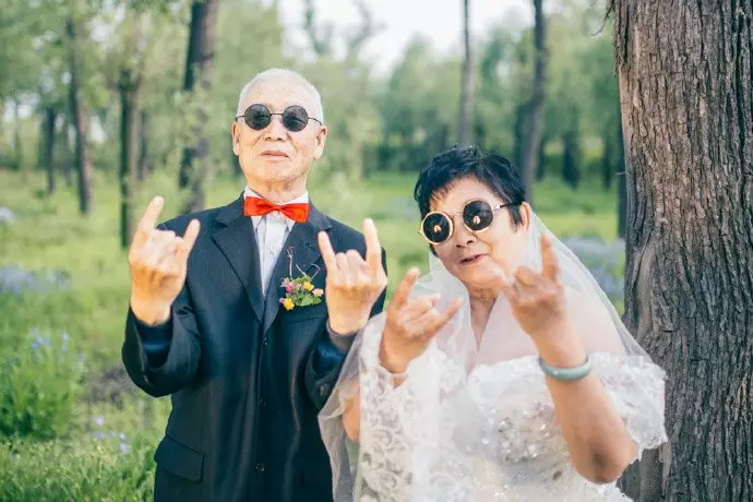 40后的婚纱照却让90后哭成狗